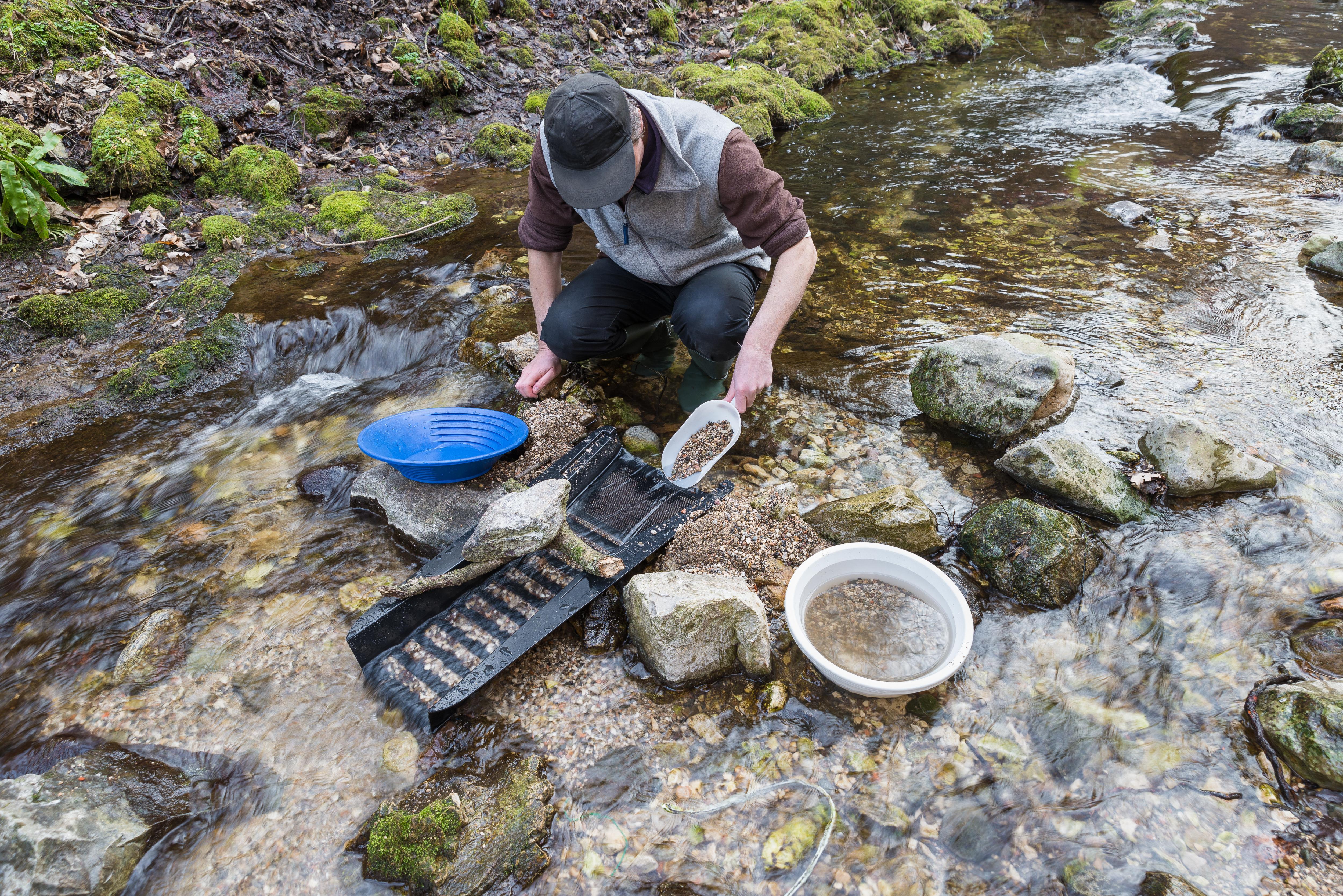 Sluicing Techniques and Tips – Gold Rush Trading Post