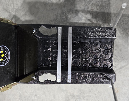 Gold Cube Thermo Flare Tail-Gater with Expedition Sluice