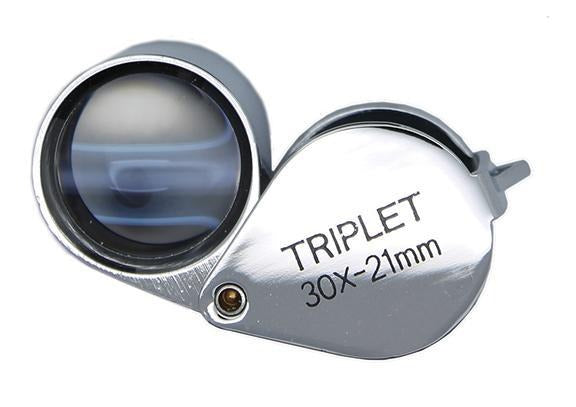 Load image into Gallery viewer, Jewelers Loupe 30 x 21mm Triplet
