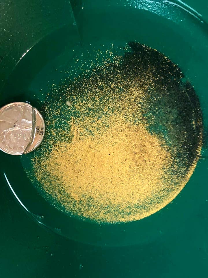 Load image into Gallery viewer, Cape-D (2nd Gen) for Gold Cube
